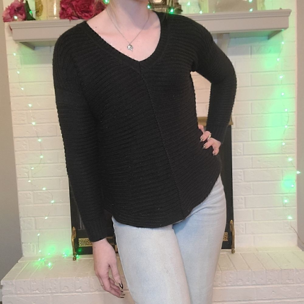 Black knitted sweater by Sam Edelman - Picture 4 of 6
